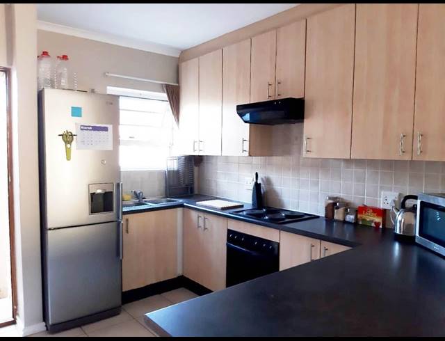 3 BEDROOM TOWNHOUSE RENTED IN WALMER HEIGHTS